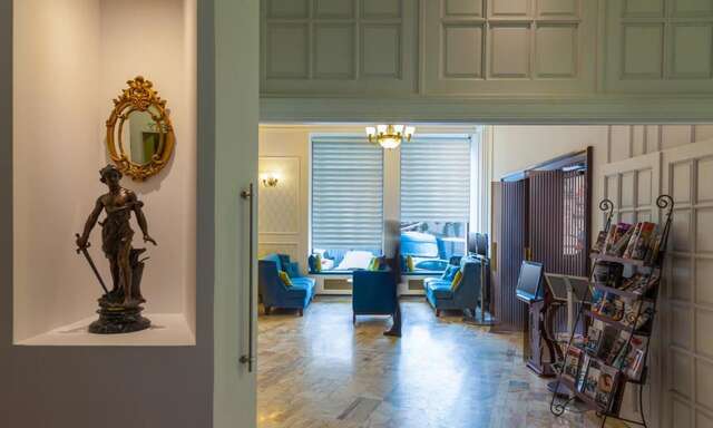 Отель Capitol Hotel Бухарест-18