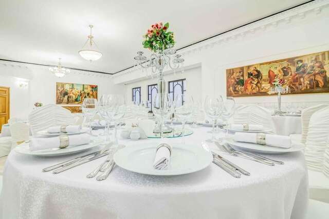 Отель Capitol Hotel Бухарест-46